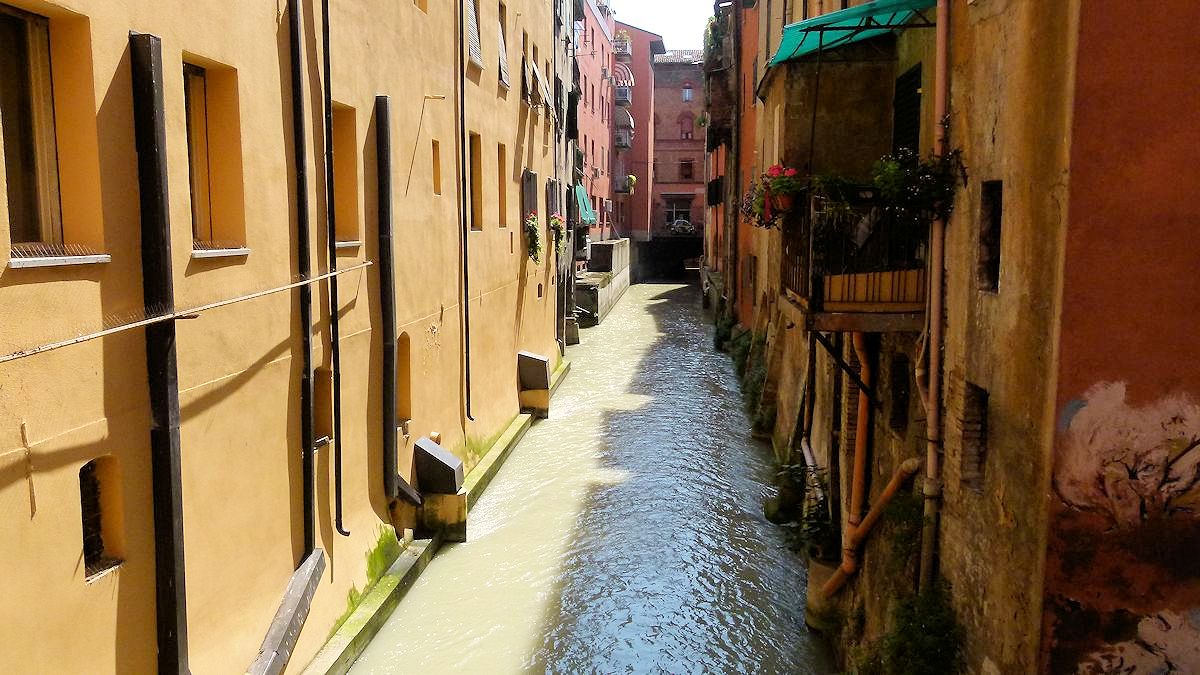 P1040717_Bologna.jpg