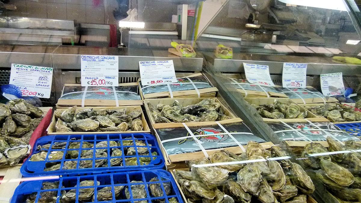 P1050216_Markthalle_Rimini.jpg