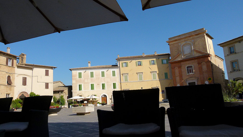 P1020131-Montefalco.jpg