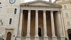 Thumbnail of P1020154-Assisi.jpg