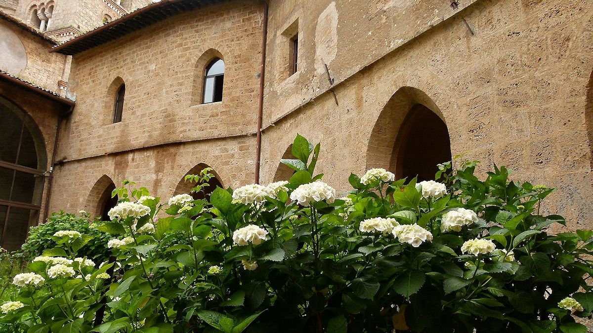 P1030692_Santa_Scolastica.jpg