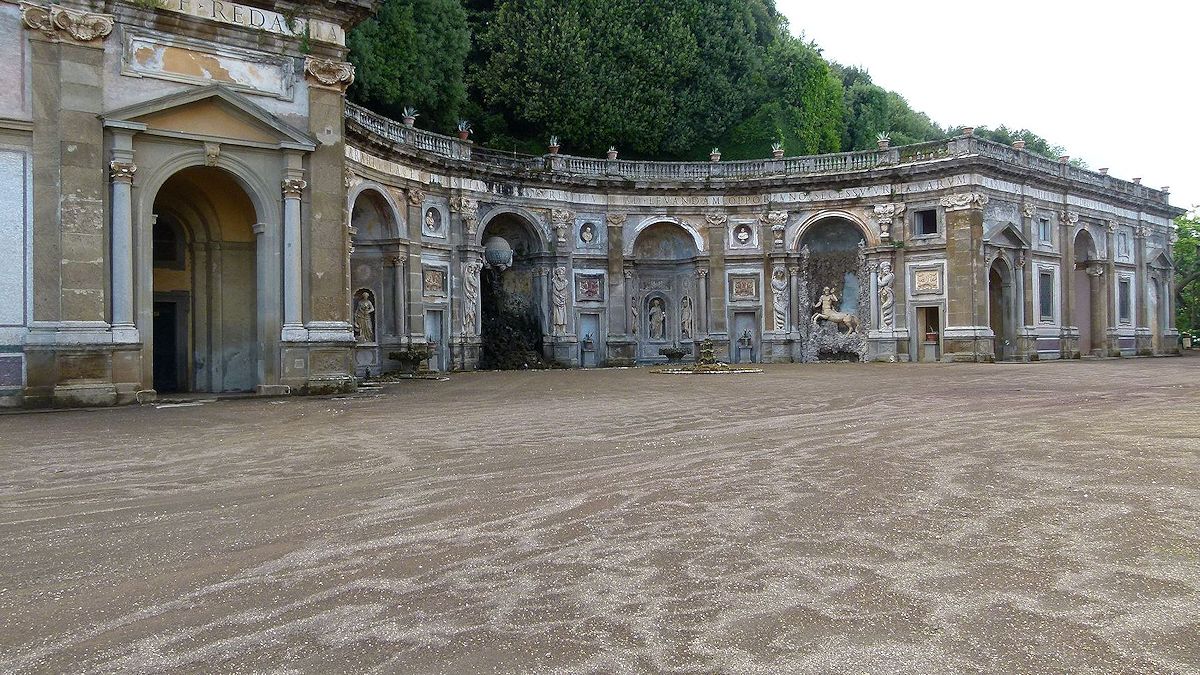 P1030800_Villa_Aldobrandini.jpg