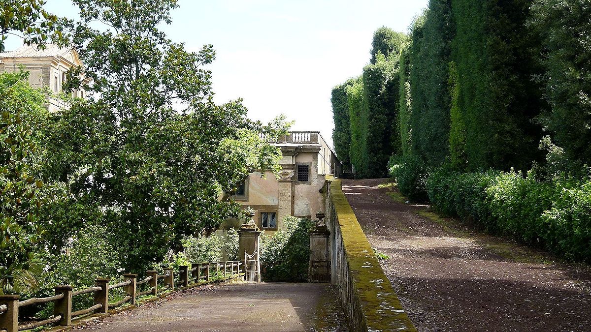 P1030821_Villa_Aldobrandini.jpg