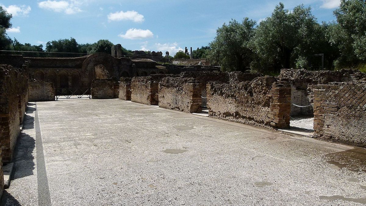 P1030888_Villa_Adriana.jpg