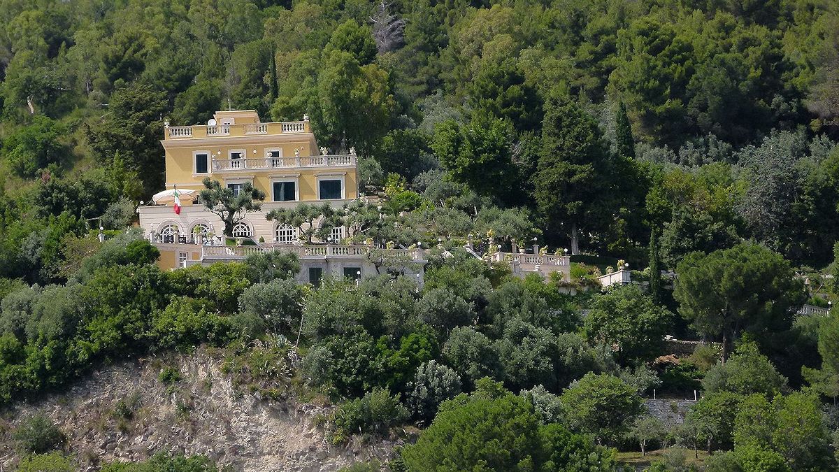 P1040063_Villa_Gregoriana.jpg