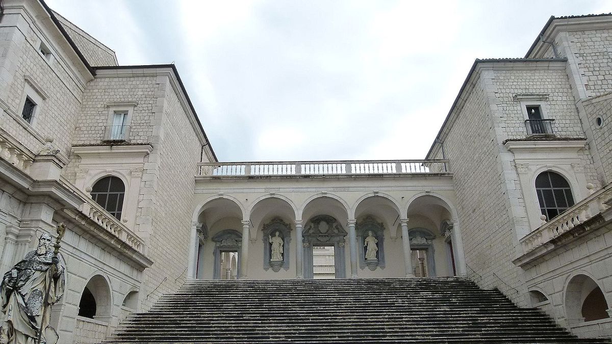 P1040186_Abbazia_di_Monte_Cassino.jpg