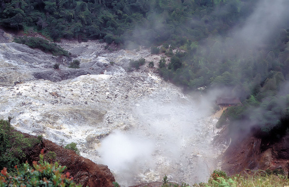 Indonesien 1991-01-031.jpg