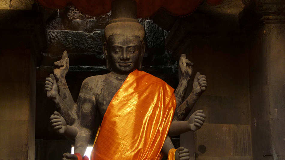 P1010175_Angkor_Wat_Siem_Reap.jpg