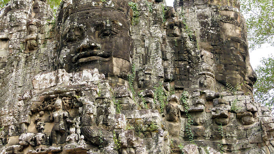 P1010349_Bayon.jpg