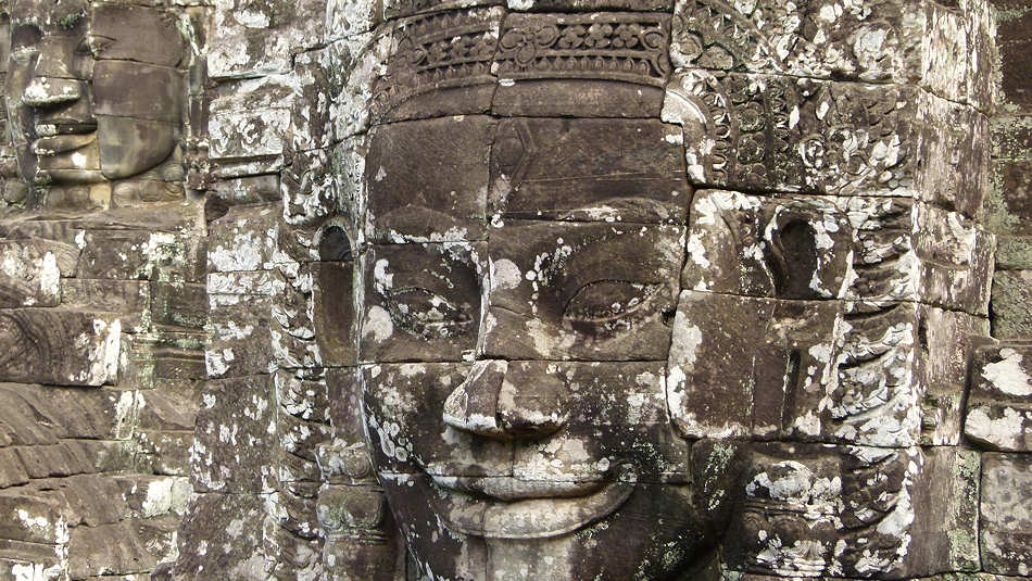 P1010359_Bayon.jpg