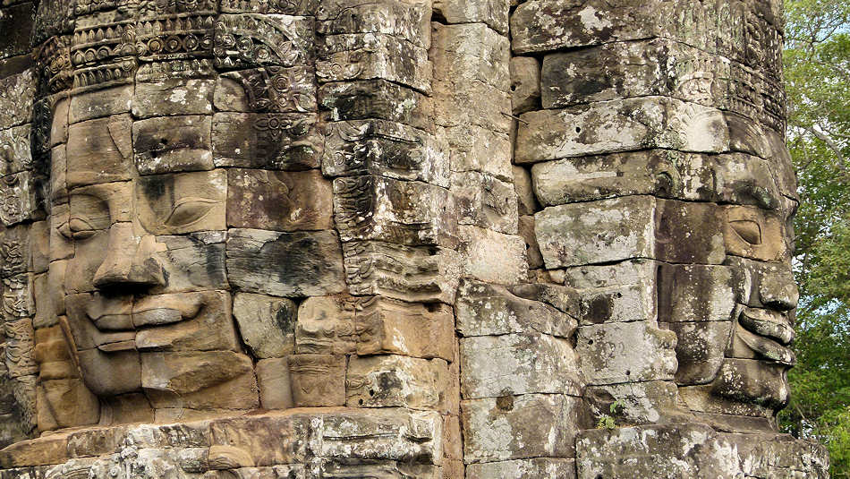 P1010376_Bayon.jpg