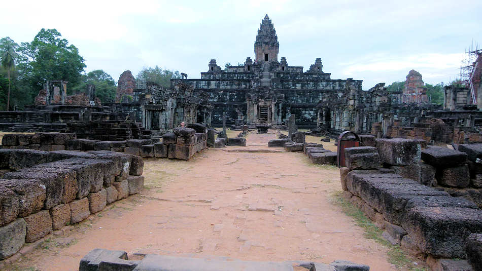 P1010391_Bakong.jpg