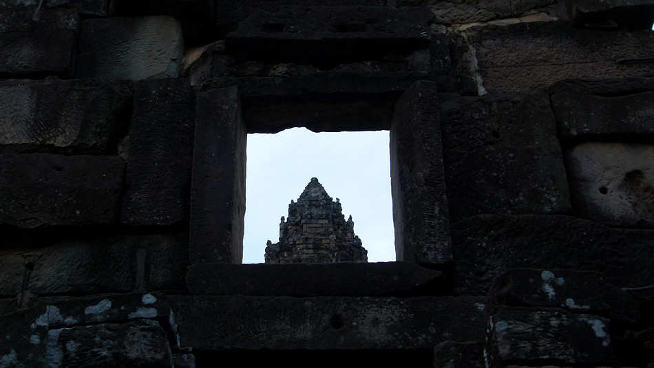 P1010392_Bakong.jpg
