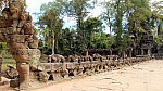 Thumbnail of P1010453_Siegestor_Angkor_Thom.jpg