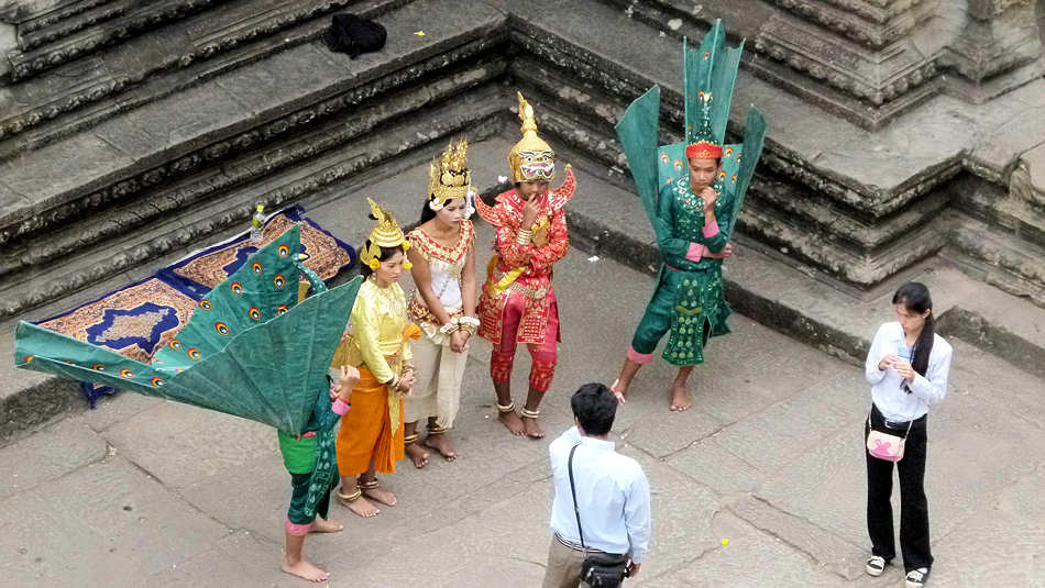 P1010573_Angkor_Wat.jpg