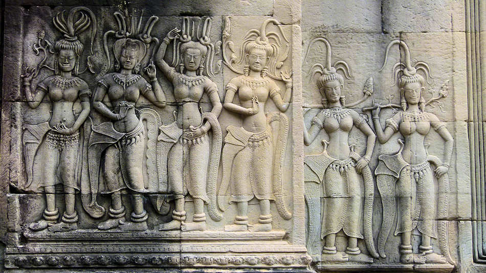 P1010578_Angkor_Wat.jpg