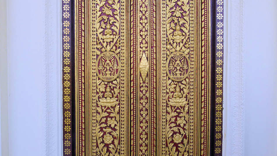 P1010711_Phnom_Penh_Koenigspalast.jpg