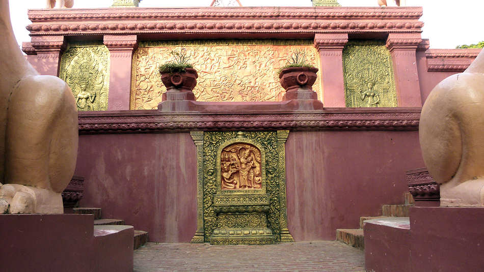 P1010766_Wat_Phnom.jpg