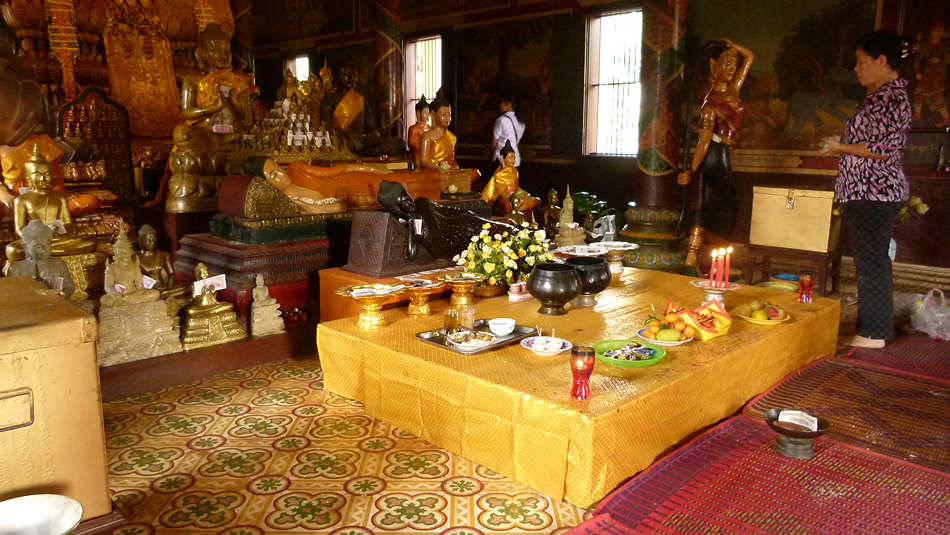 P1010778_Wat_Phnom.jpg