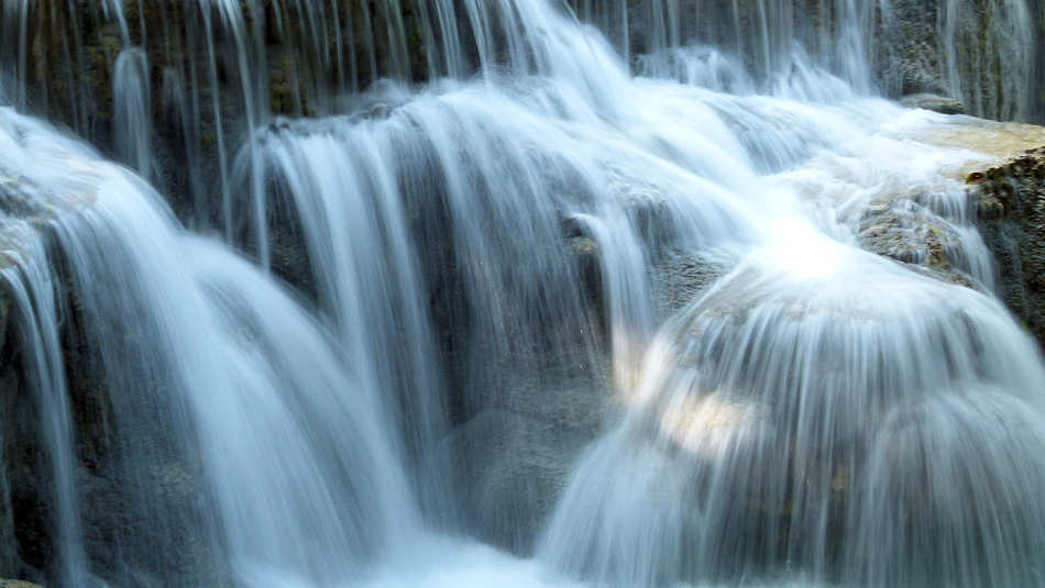P1000647_Luang_Prabang_Tad_Kuang_Xi_Wasserfall.jpg