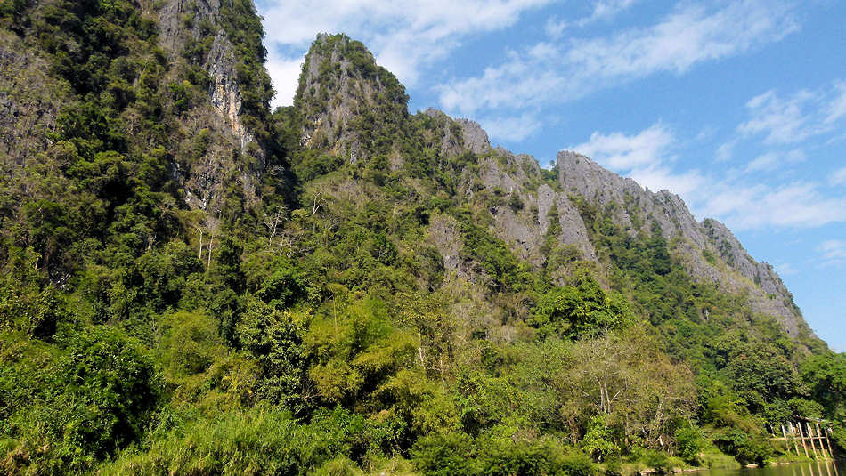 P1000766_Bootsfahrt_zur_Organic_Farm_Vang_Vieng.jpg