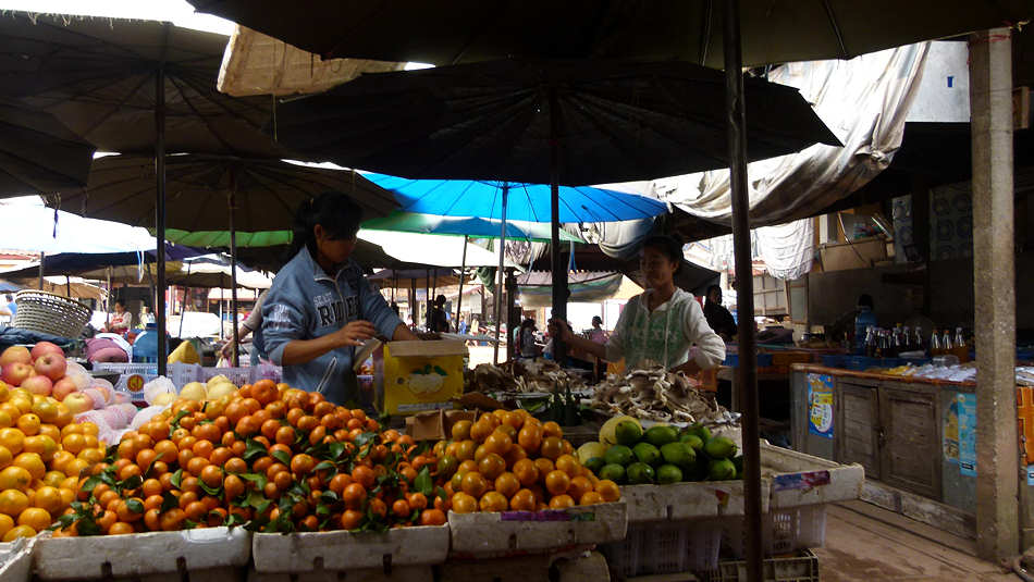 P1000779_Markt_Laos.jpg