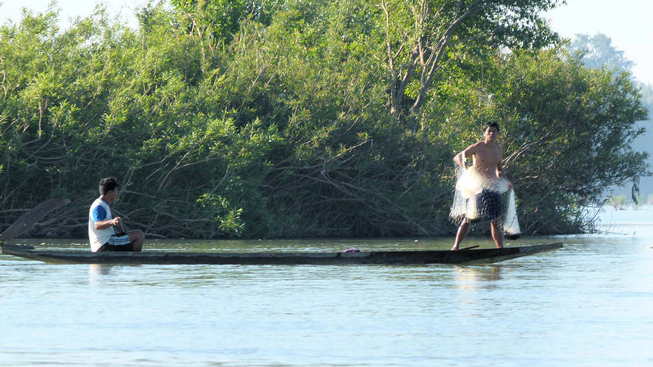 P1000979_Mekong_nahe_Muang_Khong.jpg