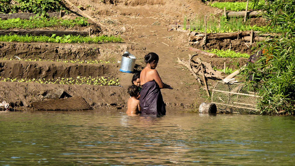 P1000994_Mekong_nahe_Muang_Khong.jpg