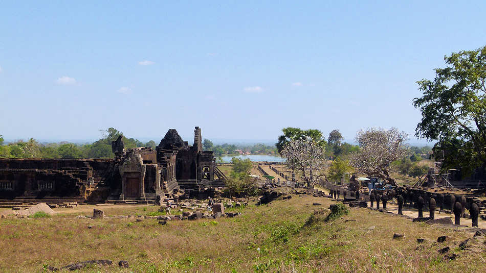 P1010074_Vat_Phou_Champasak.jpg