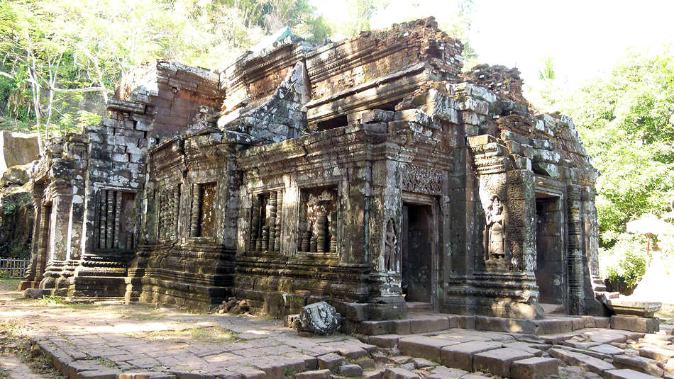 P1010097_Vat_Phou_Champasak.jpg