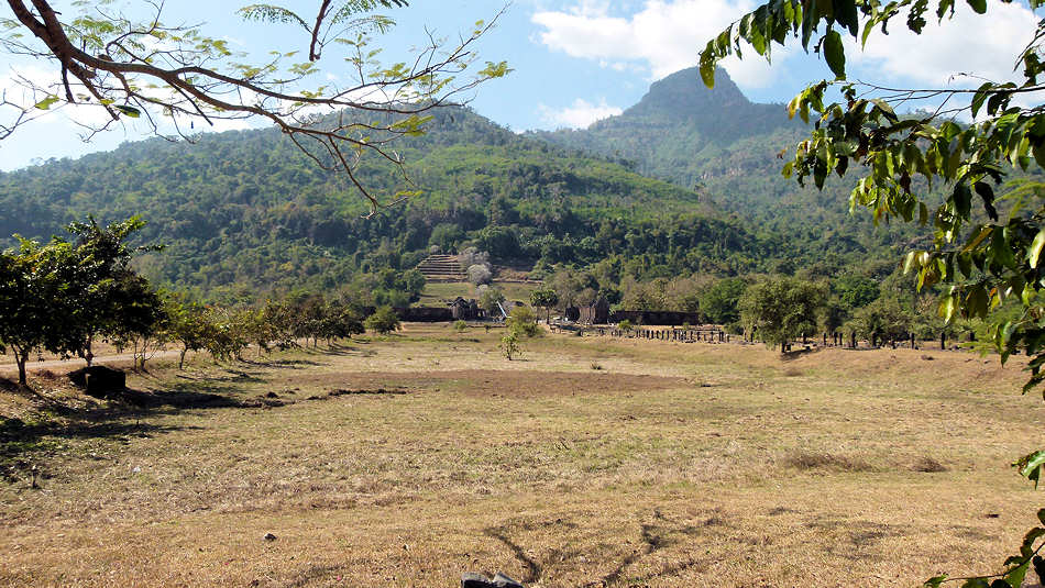 P1010125_Vat_Phou_Champasak.jpg