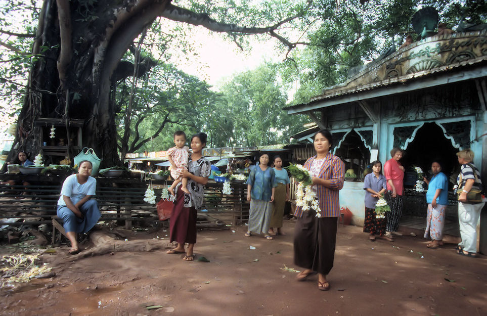 Myanmar 2000-01-056.jpg