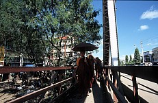 Thumbnail of Myanmar 2000-01-089.jpg