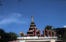 Thumbnail of Myanmar 2000-01-093.jpg