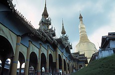 Thumbnail of Myanmar 2000-01-095.jpg