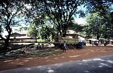 Thumbnail of Myanmar 2000-01-152.jpg