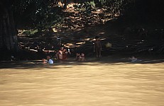 Thumbnail of Myanmar 2000-02-030.jpg