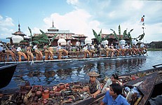 Thumbnail of Myanmar 2000-02-089.jpg