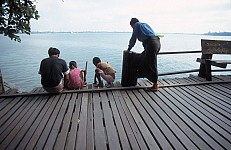 Thumbnail of Myanmar 2000-02-116.jpg