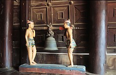 Thumbnail of Myanmar 2000-02-146.jpg
