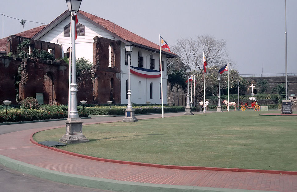 Philippinen Hong Kong Taiwan 1989-01-023.jpg