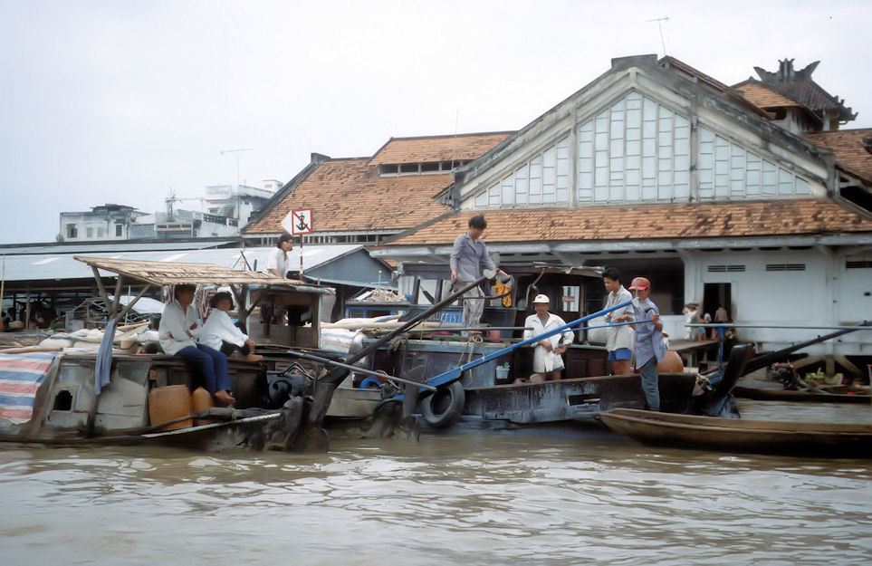 Vietnam Brunei Malaysia-01-106.jpg